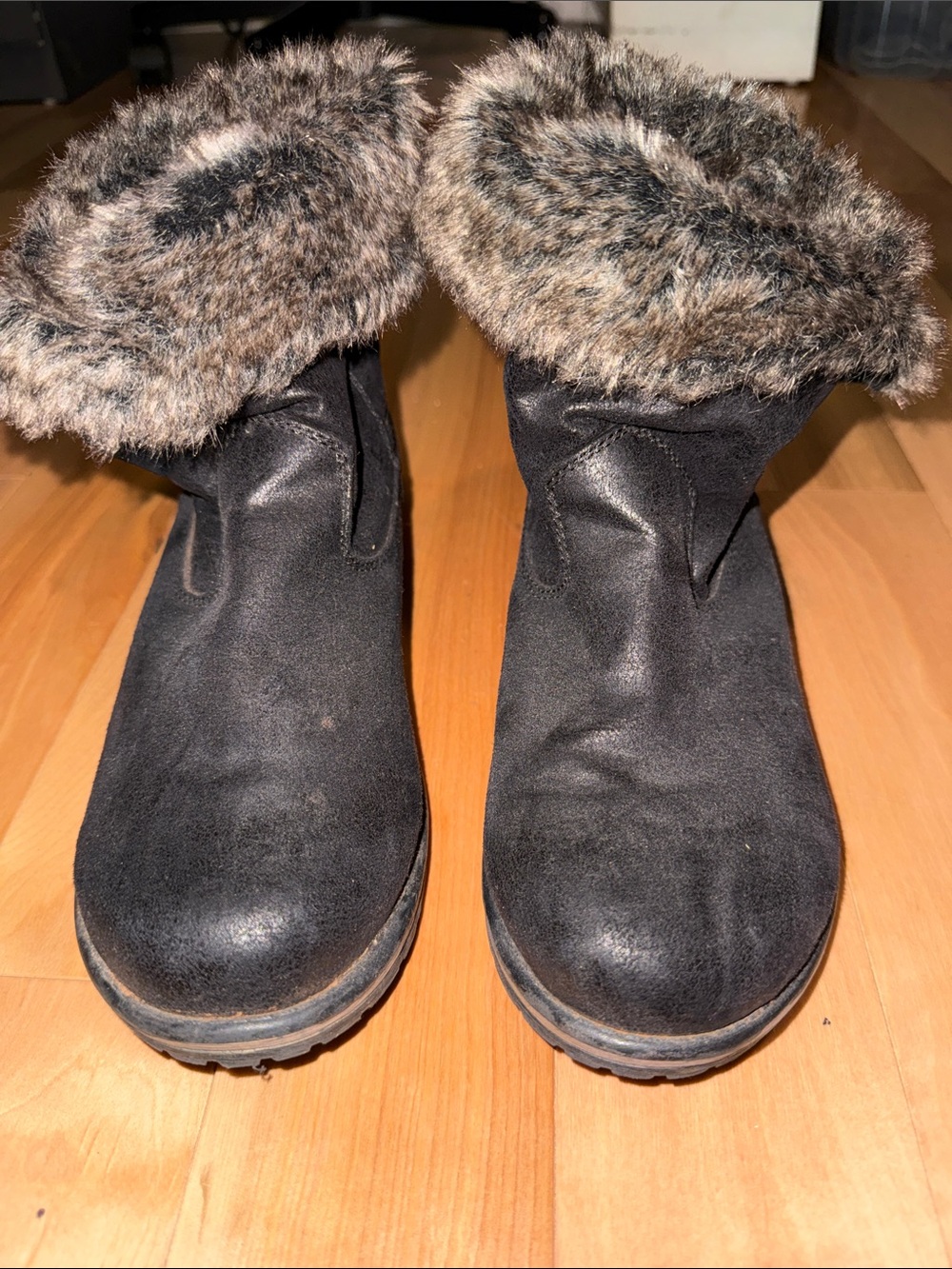 Candies Black Faux-Fur/ Slouchie Lined Ankle Booties, wear up or down! 9 - Picture 3 of 10